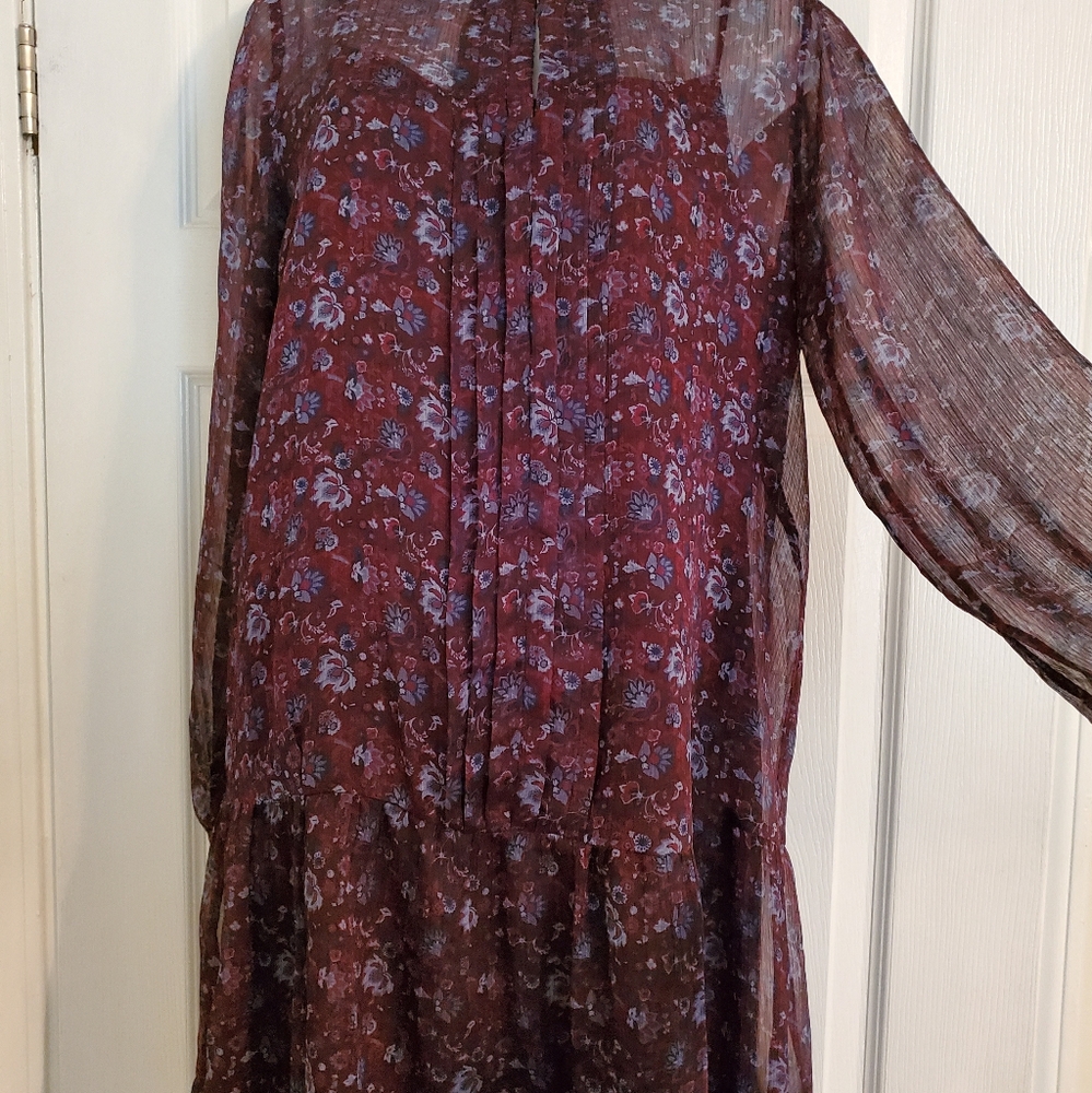 Loft Dress/Wine w/ flowers
